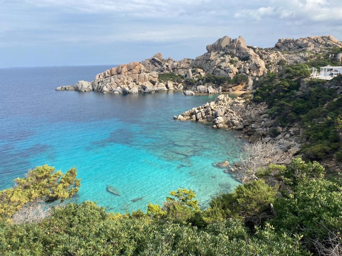 Sardegna Appartamenti, Via Sedini Trinità dʼAgultu Kültér fotó